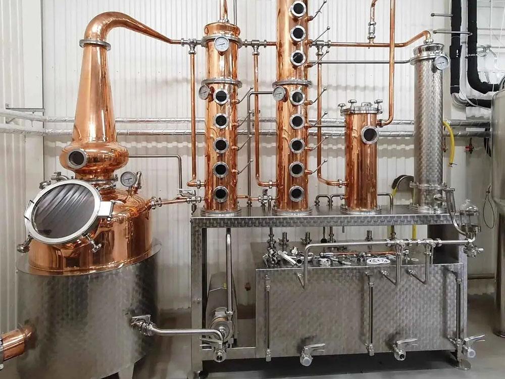<b>300L Complete Grain Whisky Di</b>